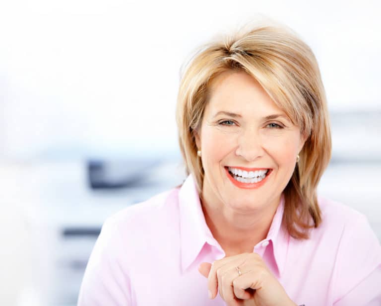 4 signs you can benefit from dental implants
