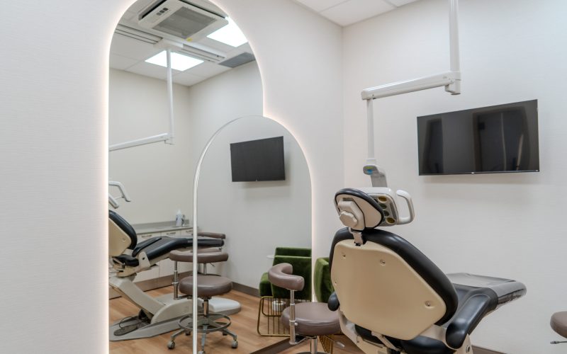 Dentist in Ottawa | Nepean & Merivale | The Teal Umbrella - The Teal Umbrella - Dentist in Ottawa,dentist,ottawa Teal Umbrella Event_September 19, 2026_MF-76