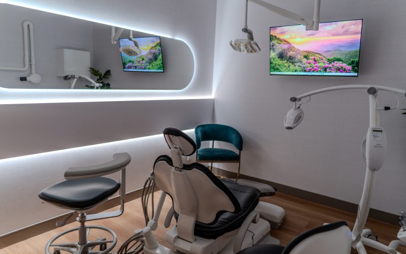 Dentist in Ottawa | Nepean & Merivale | The Teal Umbrella - The Teal Umbrella - Dentist in Ottawa,dentist,ottawa Teal Umbrella Event_September 19, 2026_MF-85